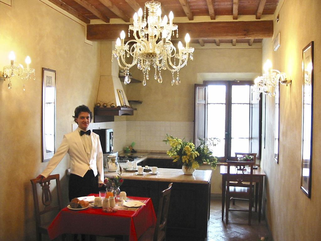 B&B Palazzo Al Torrione 2 San Gimignano Dış mekan fotoğraf